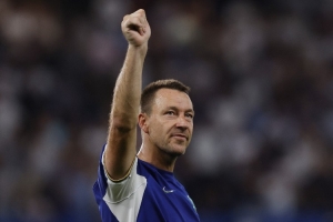 特里:很乐意看到切尔西签下大牌球员 本赛季最强球队是利物浦